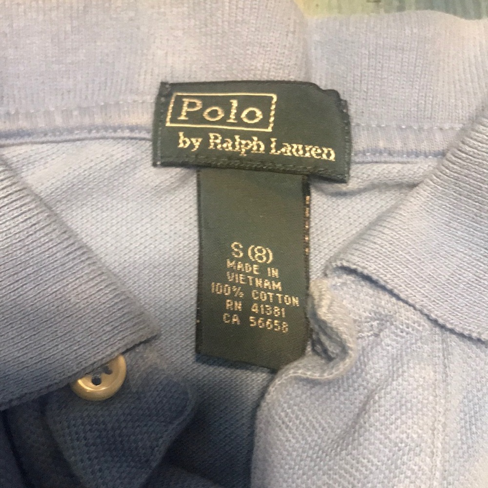 Polo - Picture 2 of 2